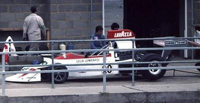 Lella Lombardi driving March 751